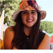 Profesora ofrece servicio de niñera por vacaciones de invierno